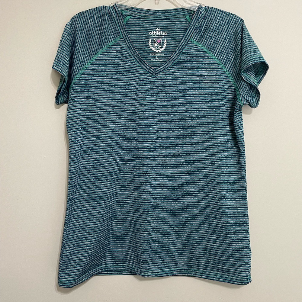 Athletic Collection Women's Blue Striped Short Sleeve Tee - Size Large- Workout‎